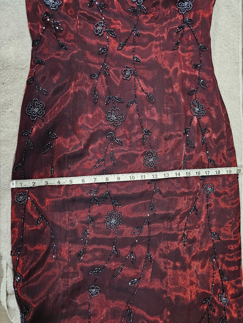 VINTAGE Alyce Designs Beaded Red And Black Gown - Picture 14 of 14